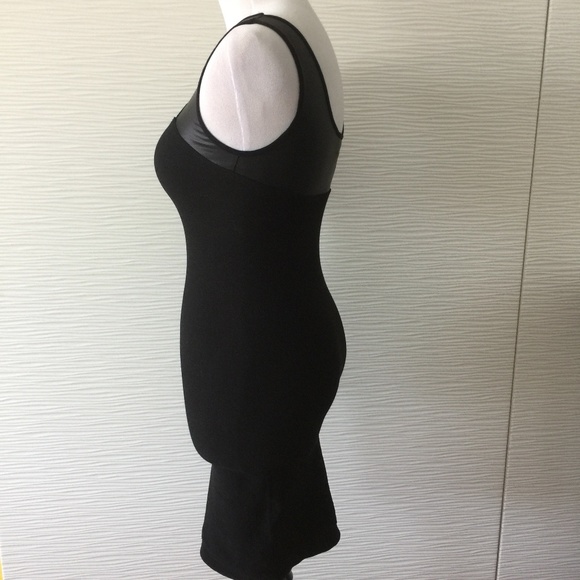 Bebe Keyhole Cutout Body con Dress - Picture 2 of 8